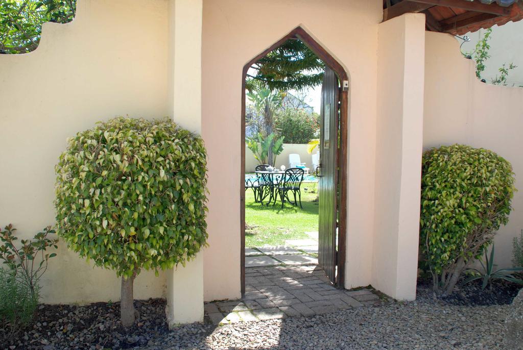 Mandalay Guest House Plettenberg Bay Bagian luar foto