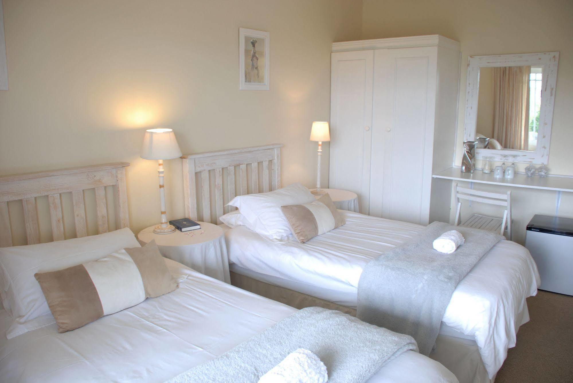 Mandalay Guest House Plettenberg Bay Bagian luar foto