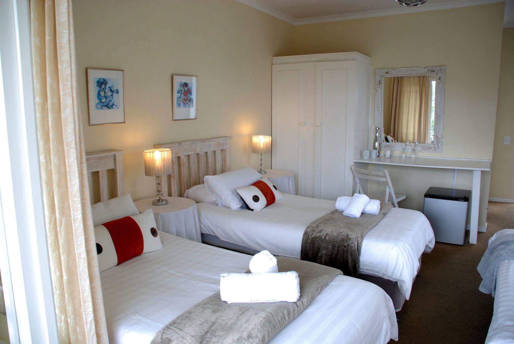 Mandalay Guest House Plettenberg Bay Bagian luar foto