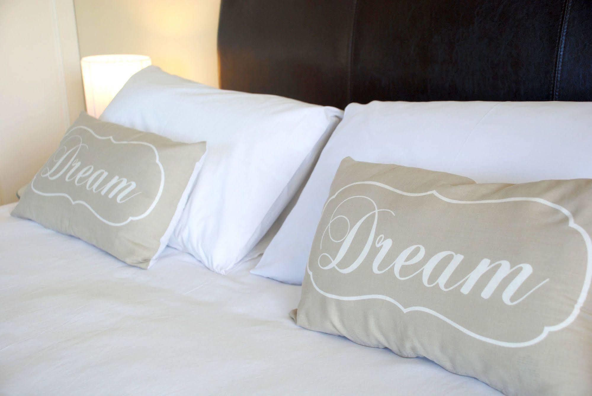 Mandalay Guest House Plettenberg Bay Bagian luar foto
