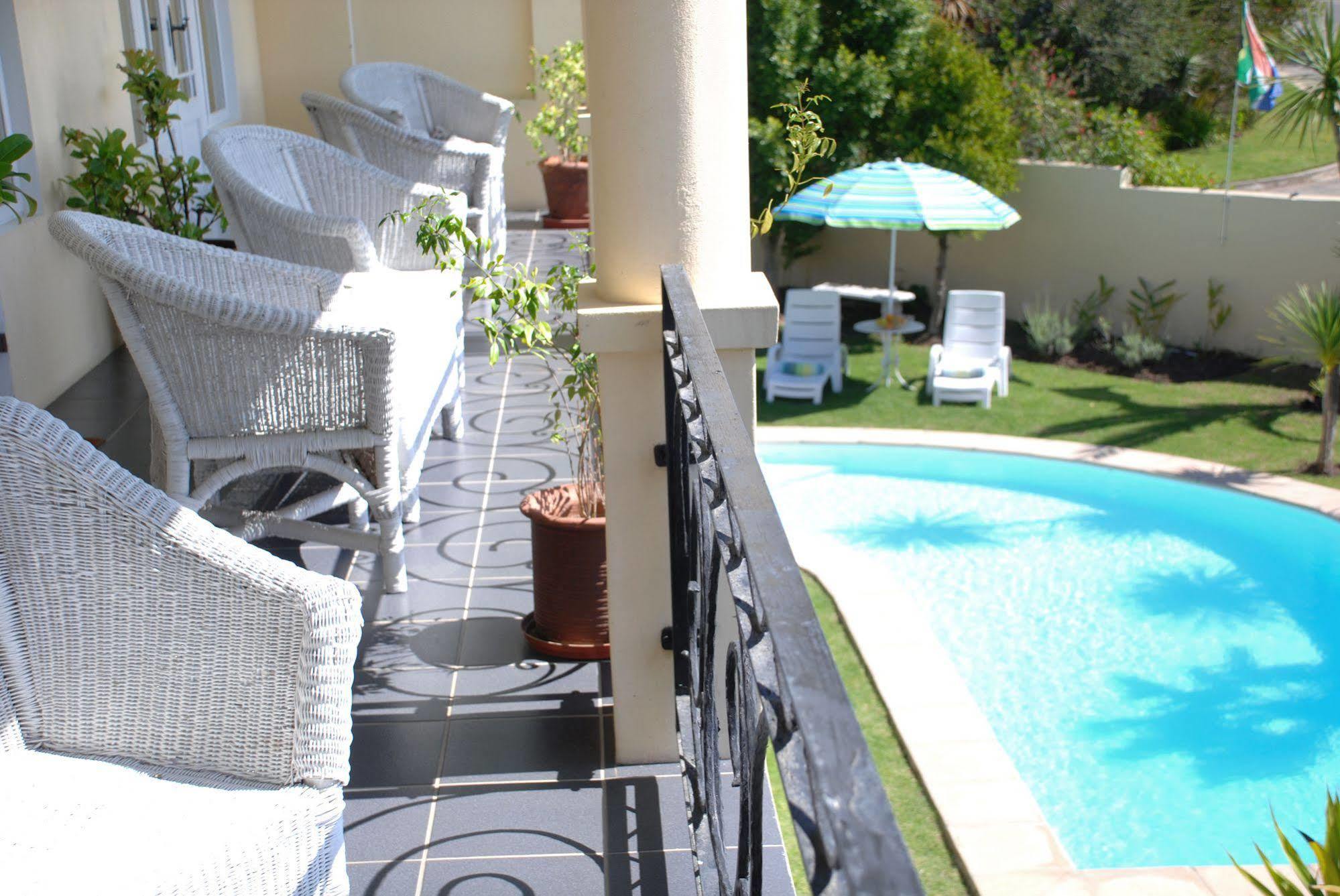 Mandalay Guest House Plettenberg Bay Bagian luar foto